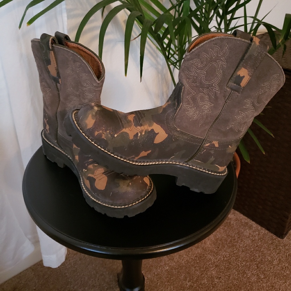 Ariat Camo Boots